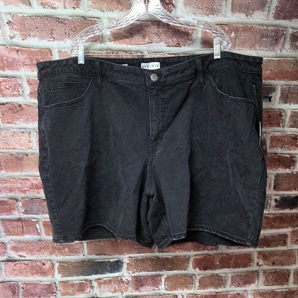 🖤 Ava‎ & Viv Washed Black Bermuda Jean Shorts – Plus Size 26 Distressed Hem